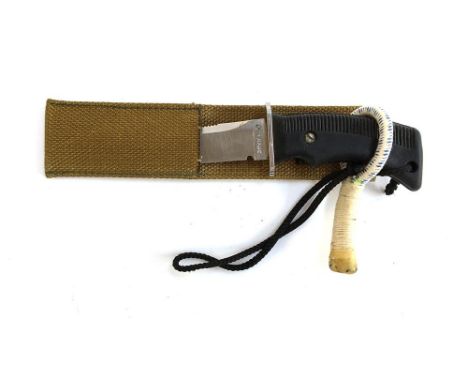 An Oceanic hunting knife 