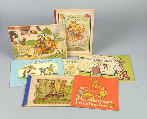Posten Kinderbücher dabei *Fritzchens Mondfahrt* ein Märchen von Elisabeth Heinsick, mit Bildern von Lore Möller, Verlag Paul