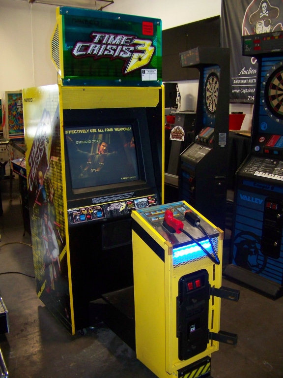 TIME CRISIS 3 SINGLE SHOOTER ARCADE GAME NAMCO Item is in used
