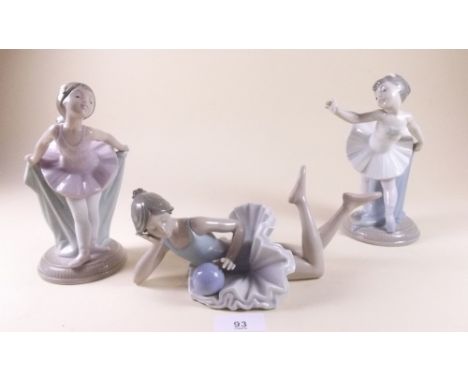 Three Nao figures of ballerinas