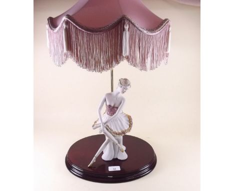 A Capodimonte ballerina table lamp with shade