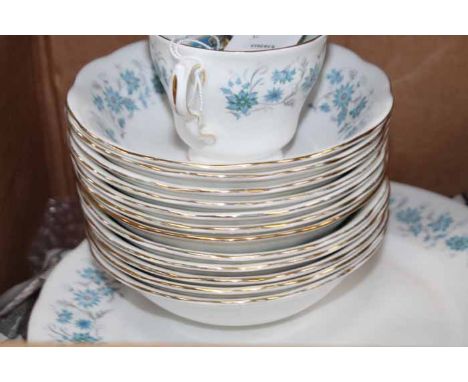 COLCLOUGH BLUE FLORAL DECORATED TEA AND DINNER SERVICE