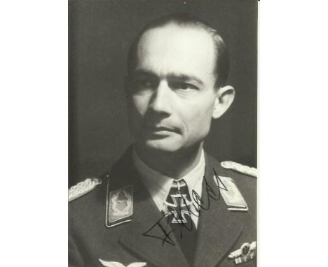 Generalmajor Friedrich Kless KC signed vintage 4 x 3 b/w portrait photo. Good condition 