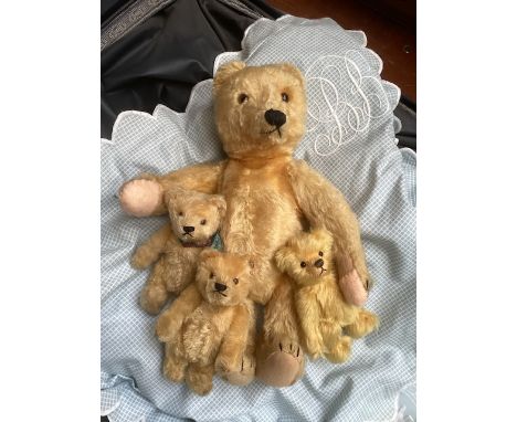 Antique Steiff Teddy bears to include 2 with ear buttons and &nbsp;one 12&rdquo; one( no ear button ) and a small miniatures 