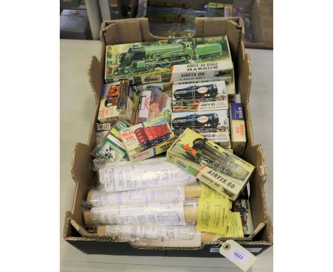 Quantity of unmade Airfix, Merit plastic railway kits, plus card building kits, figures, animals. Airfix - 4x locomotives - 2