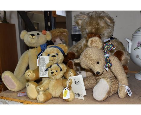 A GROUP OF SIX VINTAGE BEARS, comprising a Holly Hill bear, Alanus, HH387WALA1/1, jointed arms and legs, straw filled, Englis