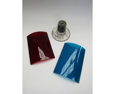 An LNER ink pot and two lamp aspects