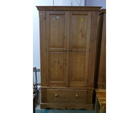 Pine double wardrobe 