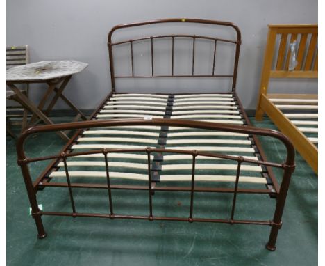 Modern metal double bed frame 