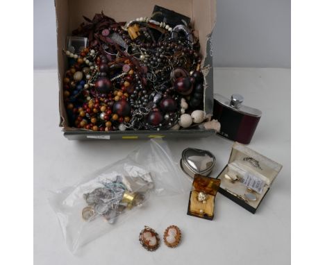 Costume jewellery, beaded necklaces, hip flask, rolled gold pendants, rings etc