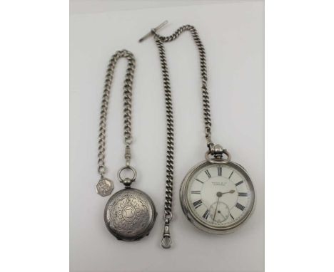 A LATE VICTORIAN SILVER CASED GENTLEMAN'S POCKET WATCH, having white enamel dial with Roman numerals, inscribed "Hollis &amp;