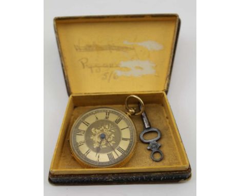 A LATE 19TH CENTURY 18K GOLD CASED LADY'S POCKET / FOB WATCH, chased decorative case, gilded face with Roman numerals, fitted