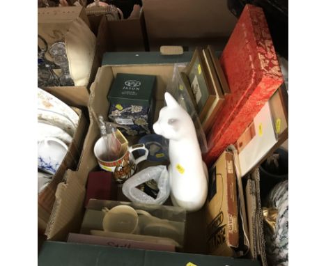 A box containing assorted decorative items to include a collection of four Cashes woven pictures depicting various butterflie