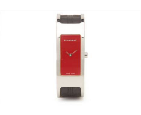 BURBERRY STAINLESS STEEL BANGLE STYLE WATCH
Quartz movement, rectangular red dial, part leather and stainless steel band
Burb
