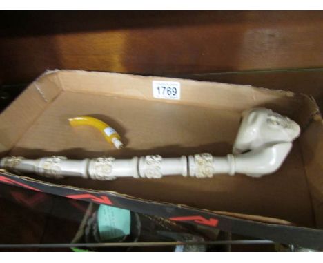 A 7 section Meerscham pipe.
