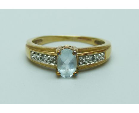 A 9ct gold stone set ring, 2.3g, L