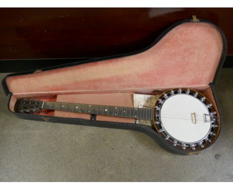 A New Windsor patent zither banjo, cased