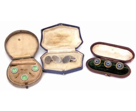 Mixed Lot: cased set of three carved sardonyx buttons, pair of hallmarked silver cufflinks, oval shaped and hallmarked for Bi