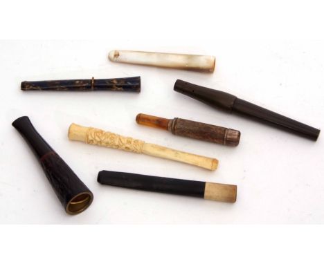 Mixed Lot: comprising an early 20th century cased Dunhill cigarette holder of sliding form with chrome finished holder and co