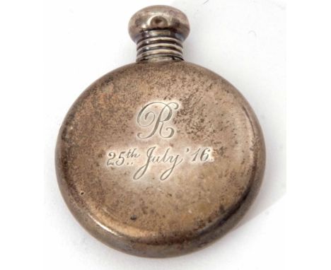 George V silver perfume flask of polished circular form with domed screw down cover and with presentation inscription "R, 25t