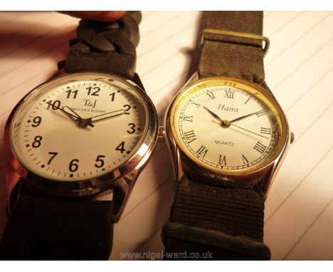 A Tavistock &amp; James (P005904) quartz movement 34 mm diameter Wristwatch having an interfaced pattern rubber wristlet, the