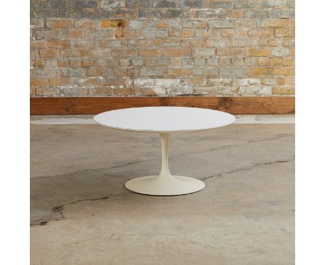 Eero Saarinen (American, 1889-1966) for Knoll International, New York, United States. Mid-Century Modern white tulip pedestal