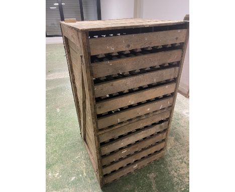 Wooden, vintage apple shelf storer, as found with general wear. Dimensions: 65 cm wide x 64 cm depth x 118 cm height&nbsp;