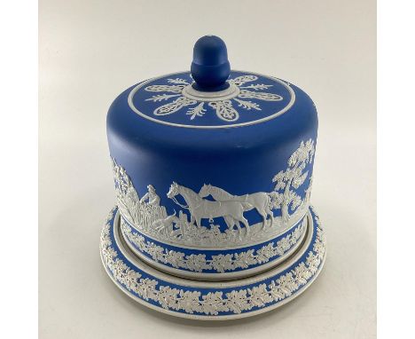Early C20th Stilton bell depicting a hunting scene 