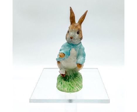 Small size porcelain hand painted in glossy finish. Beswick backstamp.This item has no reserve. Issued: 1948Dimensions: 1.75"