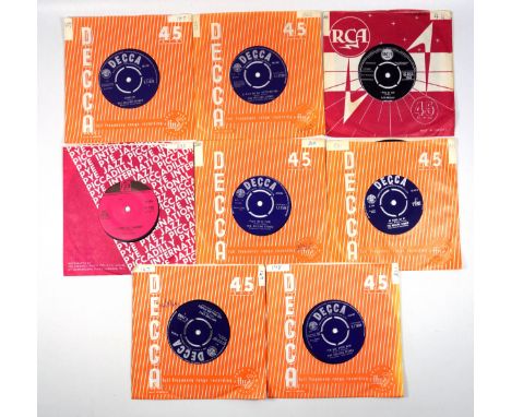 Collection of approx. 190 7" singles, mainly 1960s-70s, Incl. Rolling Stones, Kinks, Gene Pitney, Roy Orbison, The Hollies. 