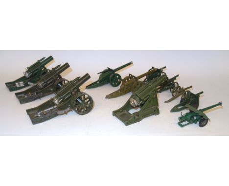 Britains Artillery set 2106, Garrison 18inch Howitzer, matt green finish, three 18inch Howitzers on tractor wheels, various f