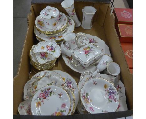 A box of mixed Royal Crown Derby Derby Posies, trinket dishes, vases, side plates, etc. (40+ pieces) **PLEASE NOTE THIS LOT I