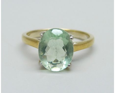 A silver gilt and green prasiolite ring, L 