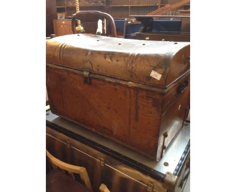 TIN TRUNK