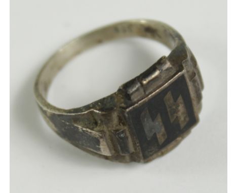 German WW2 Mans possibly silver finger ring for an SS member GVF