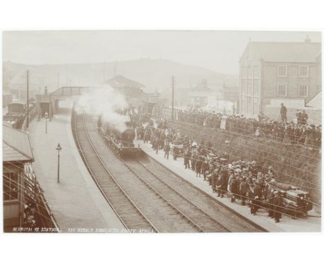 Redruth station, The weekly exodus to S.A. by Bragg R/P &nbsp;     (1)