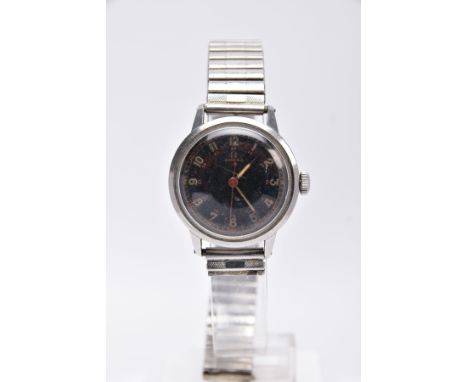 A GENTS 'OMEGA' WRISTWATCH, hand wound movement, round black dial signed 'Omega', Arabic numerals, case back signed 'Omega' 9