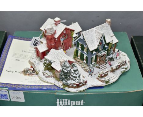 A BOXED LIMITED EDITION LILLIPUT LANE SCULPTURE, 'Home for The Holidays' from Christmas In America Collection, 519, No.1855/2