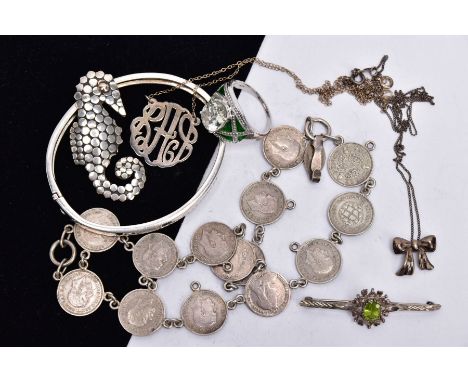A SELECTION OF SILVER AND WHITE METAL JEWELLERY, to include a silver hinged bangle set with a row of circular cut colourless 