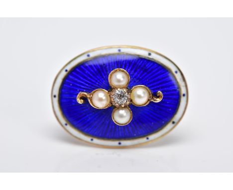 A SMALL GOLD VICTORIAN DIAMOND AND PEARL ENAMEL BROOCH, centering on a Swiss cut diamond and four split pearls, blue and whit