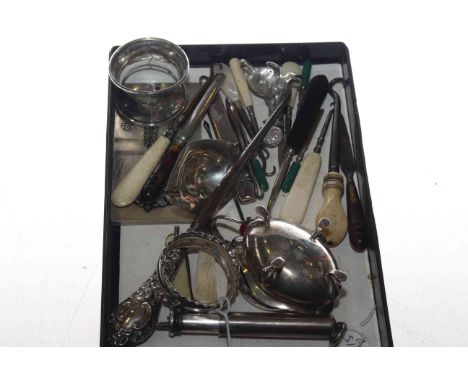 Silver napkin rings, button hooks, etc
