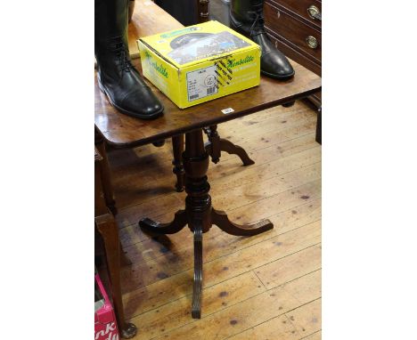 George III mahogany snap top occasional table on pedestal tripod base