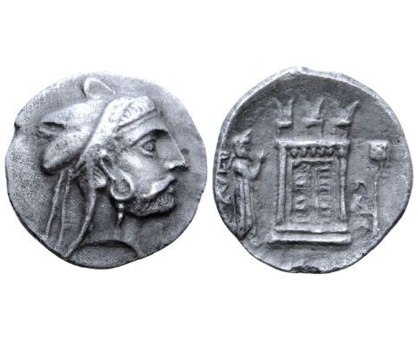 Kings of Persis, Bayd?d (Bagadat) AR Drachm. Istakhr (Persepolis), circa early 3rd century BC. Head right, wearing kyrbasia w