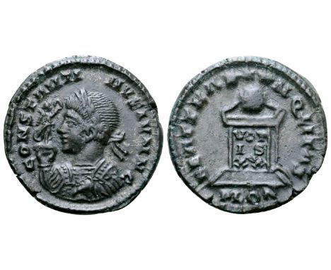 Constantine II, as Caesar, BI Nummus. London, circa AD 321-323. CONSTANTI-NVS IVN N C, laureate, draped and cuirassed bust le