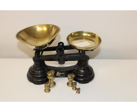 A set of vintage scales &amp; weights 