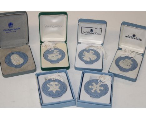 Six vintage Wedgewood Xmas tree ornaments 