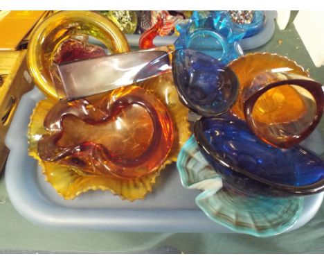 A Tray of Coloured Glassware. 