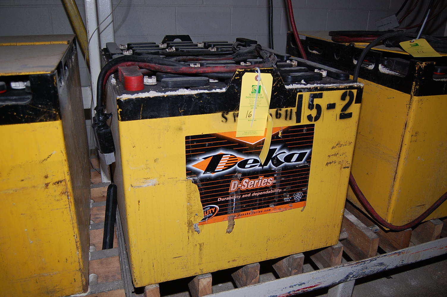 DEKA DSeries Electric Fork Lift Battery, 18 Cell