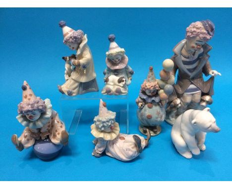 Six Lladro clowns and a Polar bear (7)