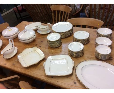 A Royal Doulton 'Rondelay' tea service